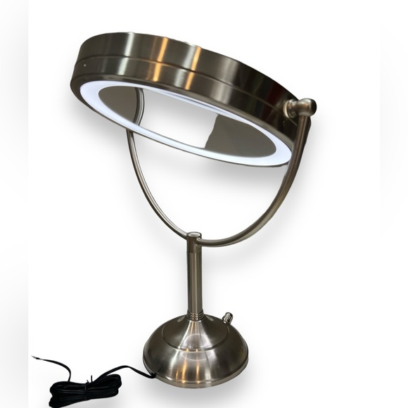 Vesaur Silver 10" Round Dimmable Brightness Professional Lighted Makeup Mirror - Picture 8 of 8